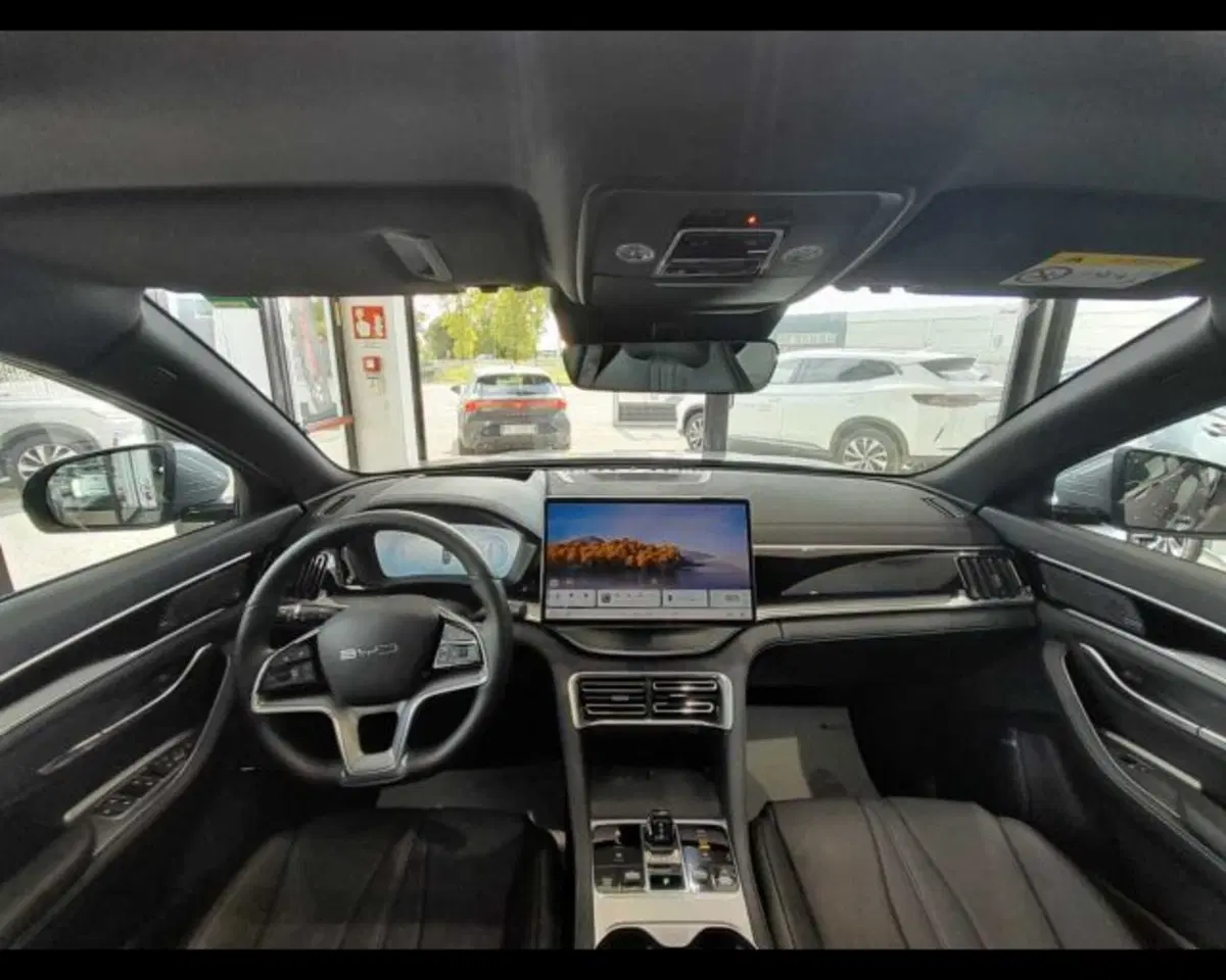 Byd Seal U DM-i  usata a Bologna (12)