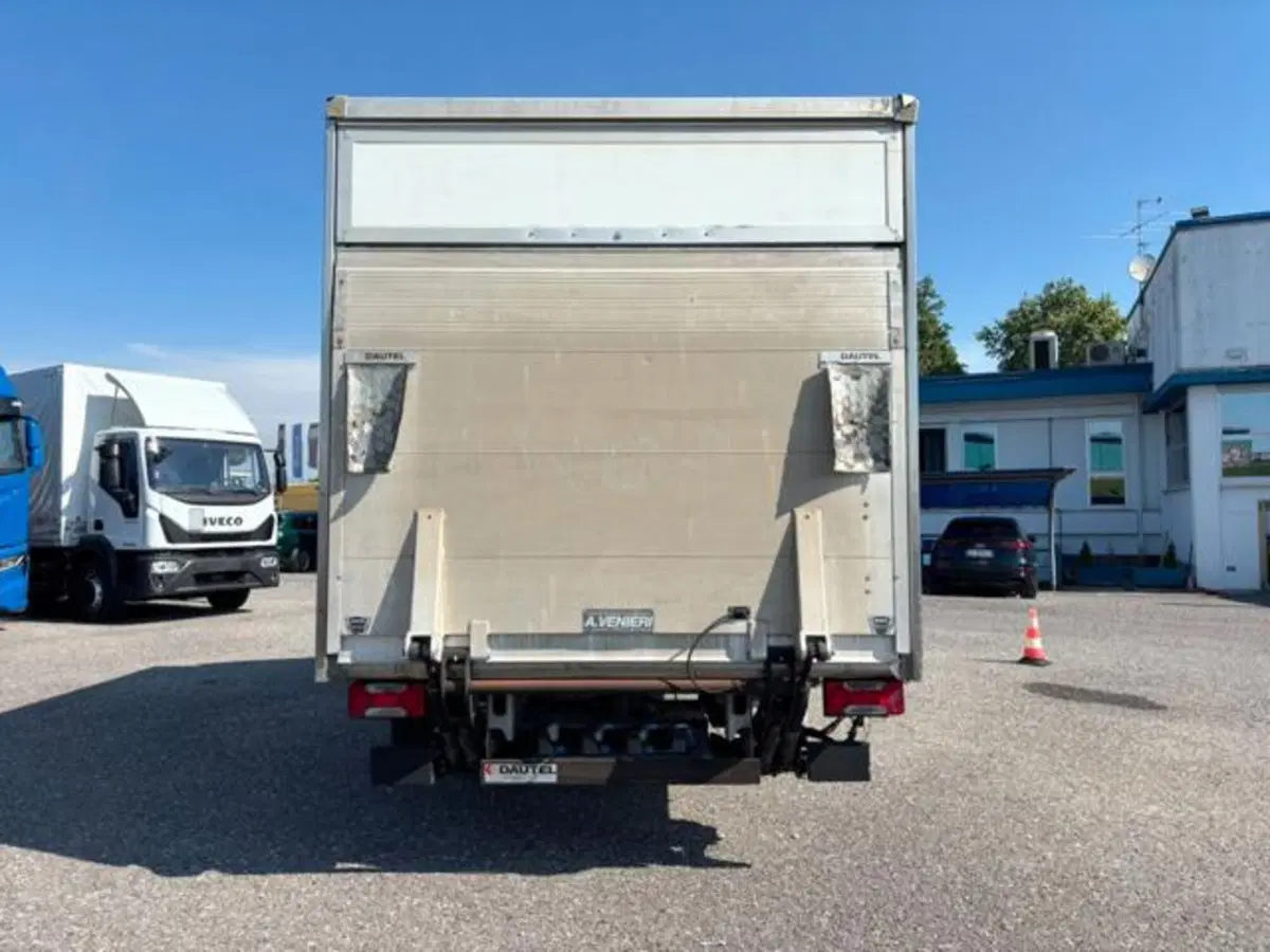 Iveco Daily Furgone usata a Brescia (5)