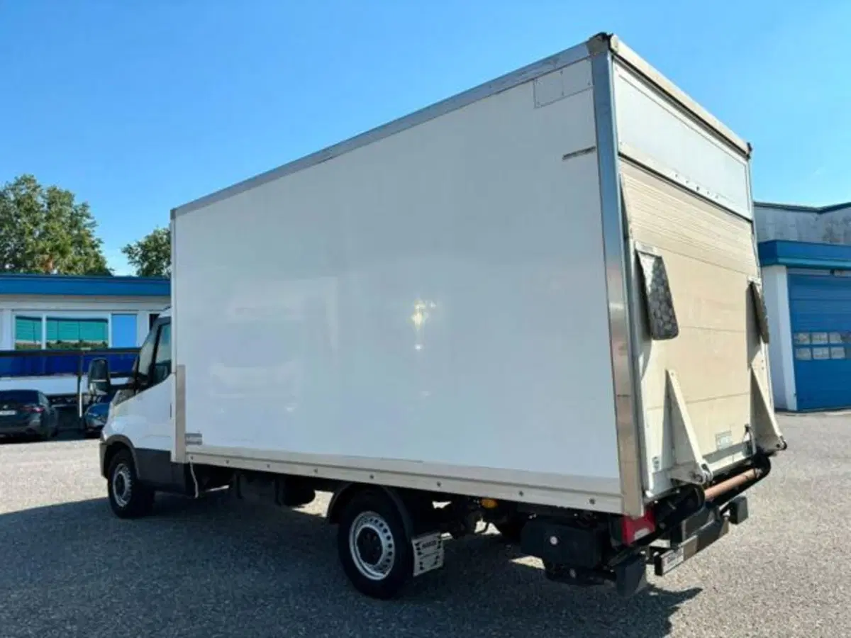 Iveco Daily Furgone usata a Brescia (6)