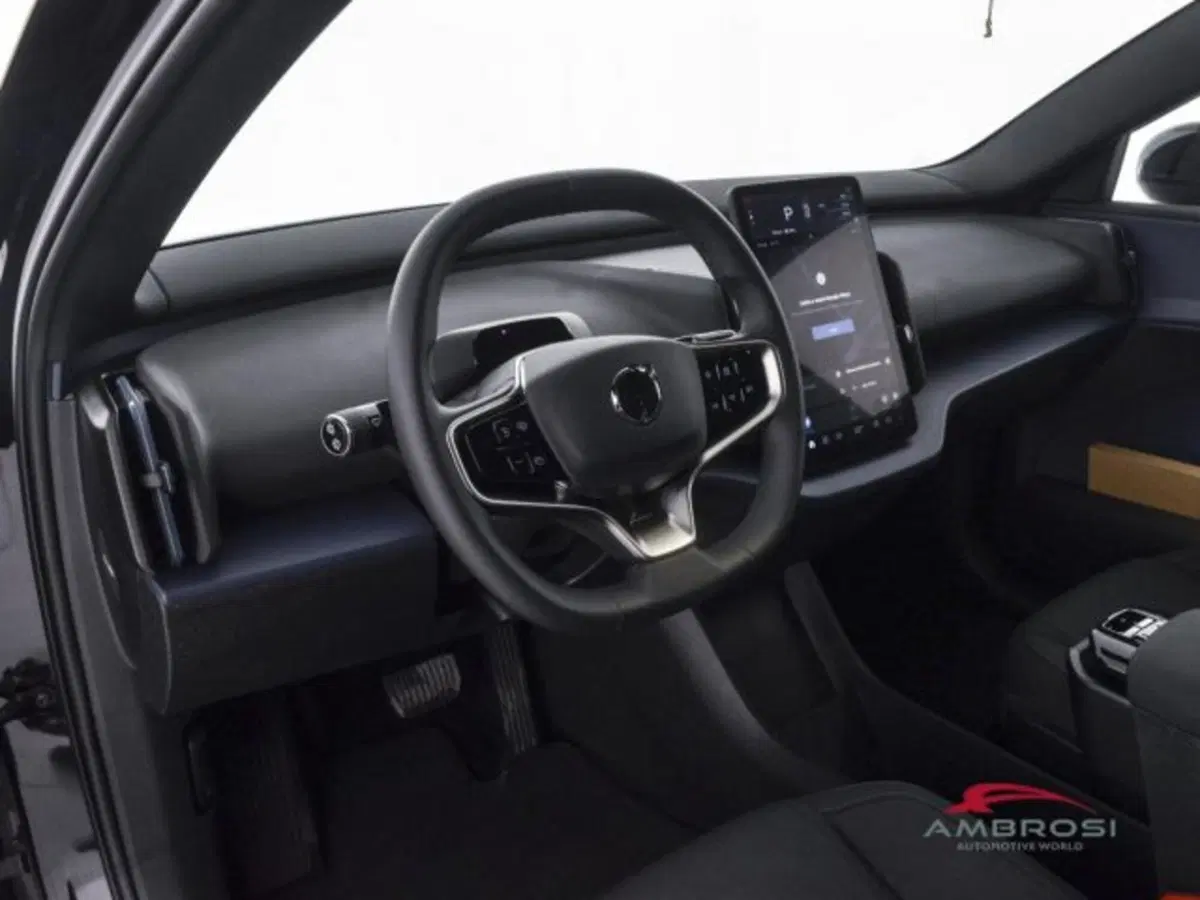 VOLVO Veicoli Commerciali EX30 usata a Perugia (8)