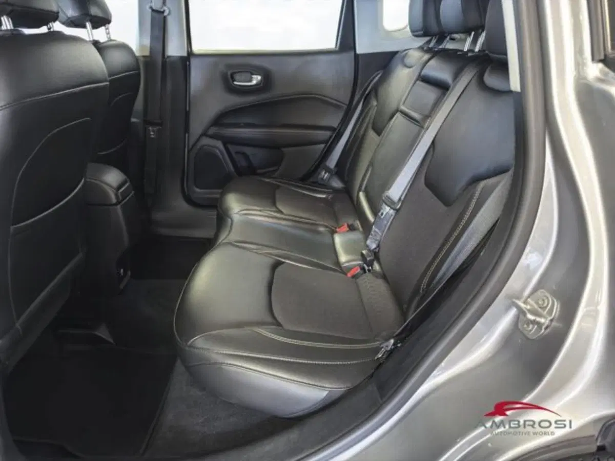 Jeep Compass usata a Perugia (11)