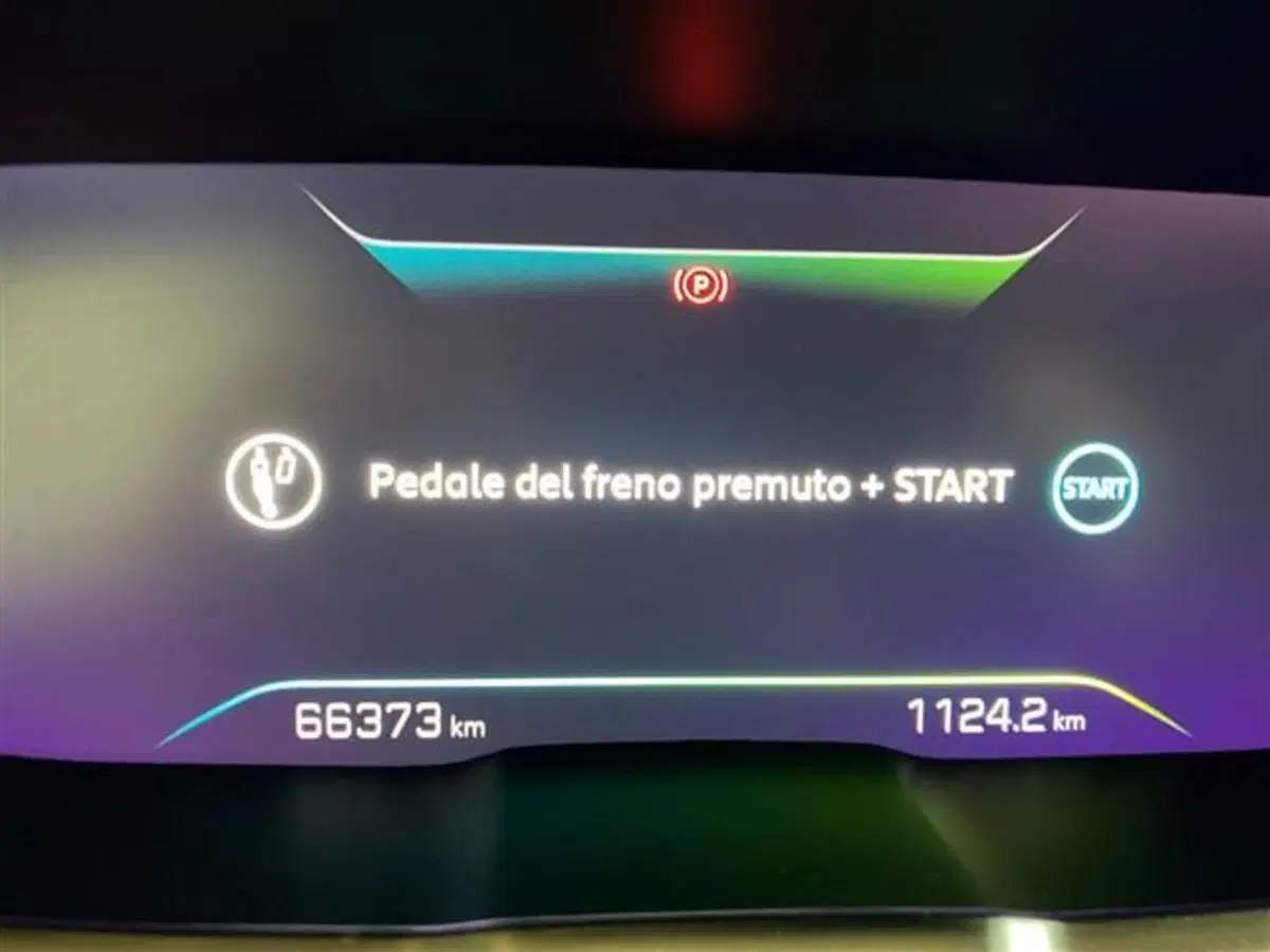 Peugeot 3008 usata a Como (16)