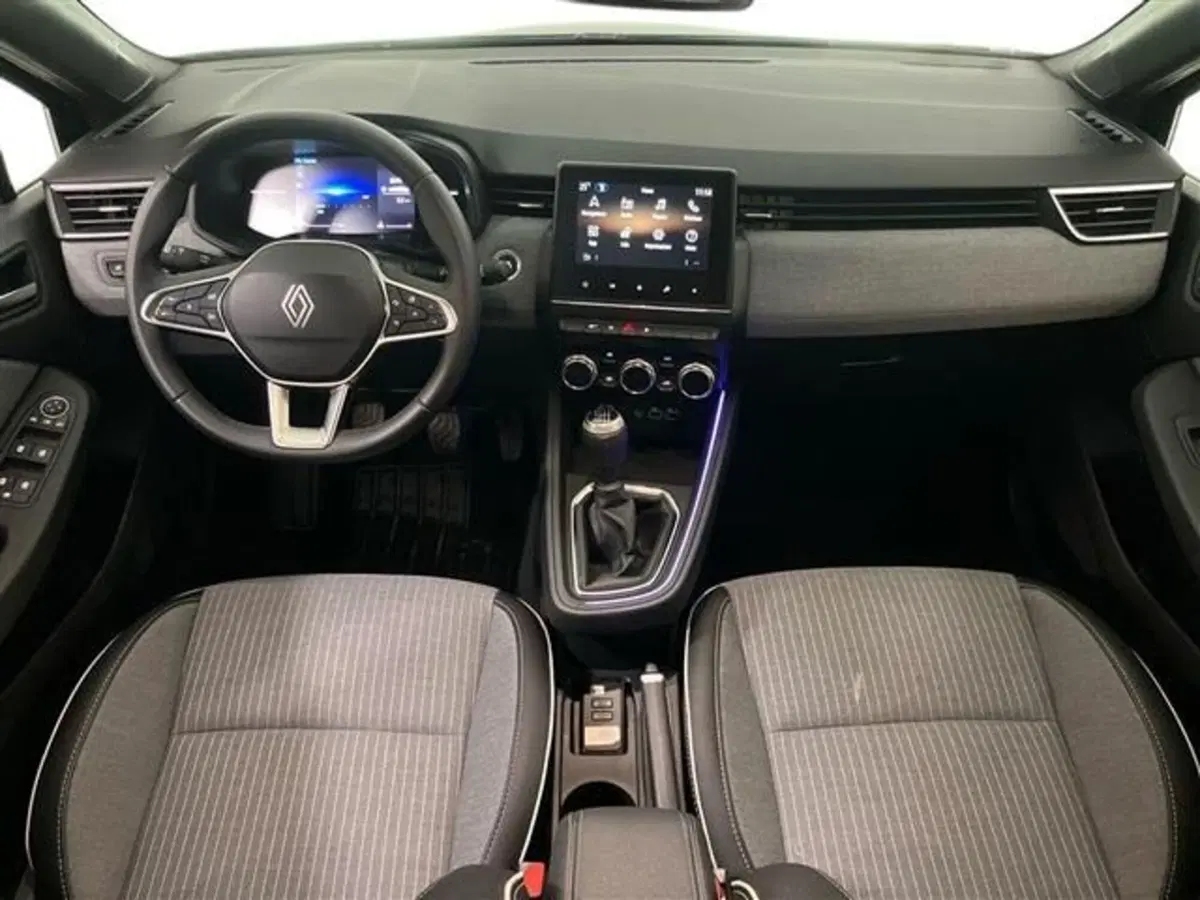 Renault Clio usata a Como (9)