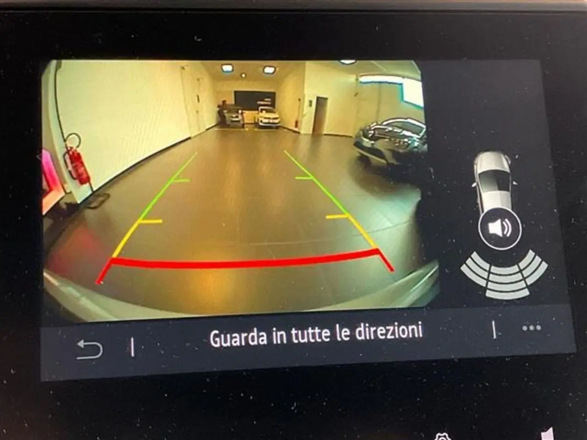 Renault Clio usata a Como (14)