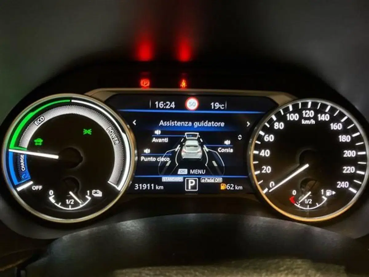 Nissan Juke usata a Como (15)