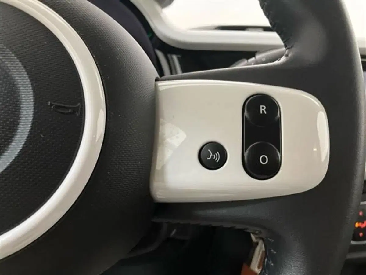 Renault Twingo usata a Como (19)