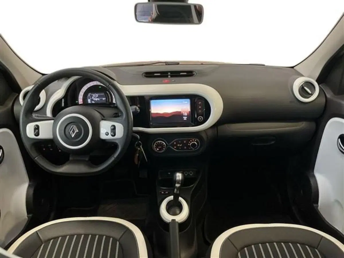 Renault Twingo usata a Como (9)