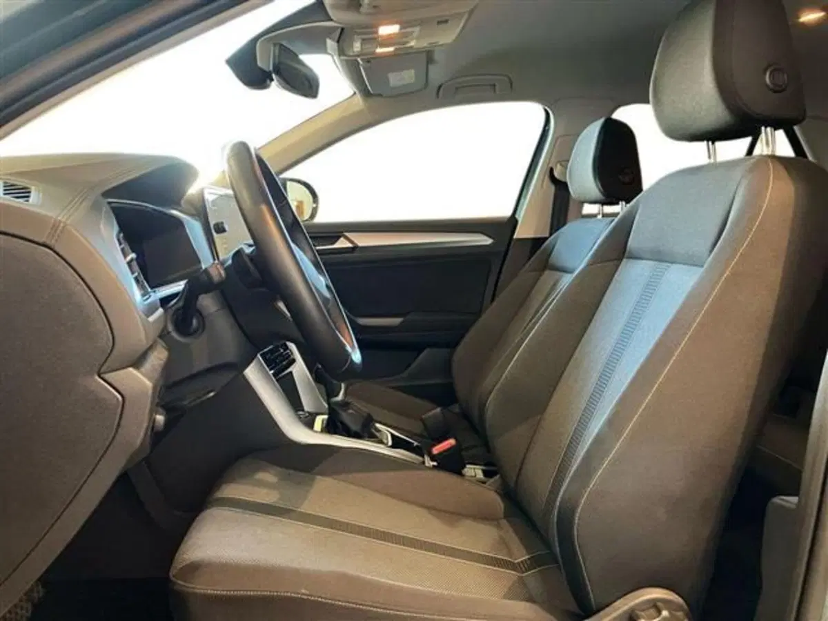 Volkswagen T-Roc usata a Como (9)