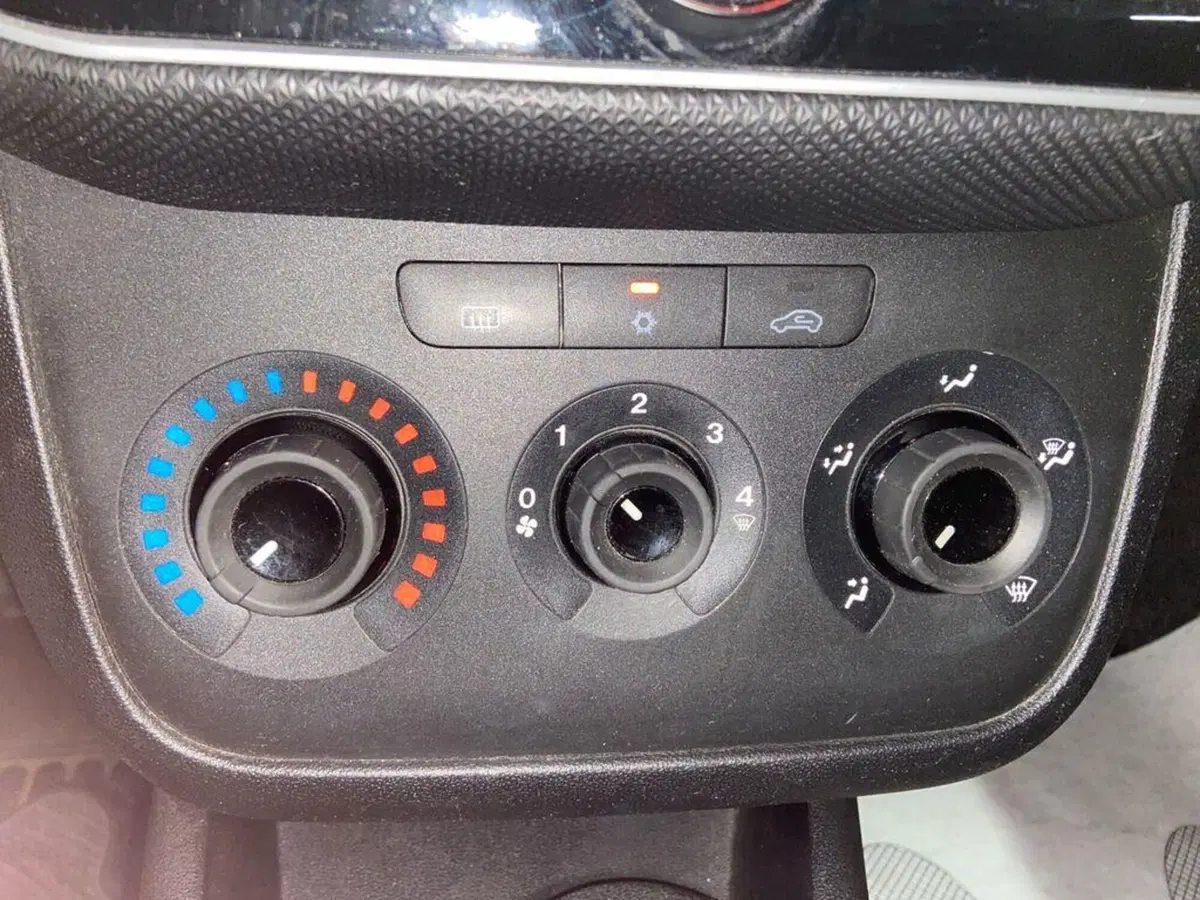Fiat Punto usata a Torino (10)