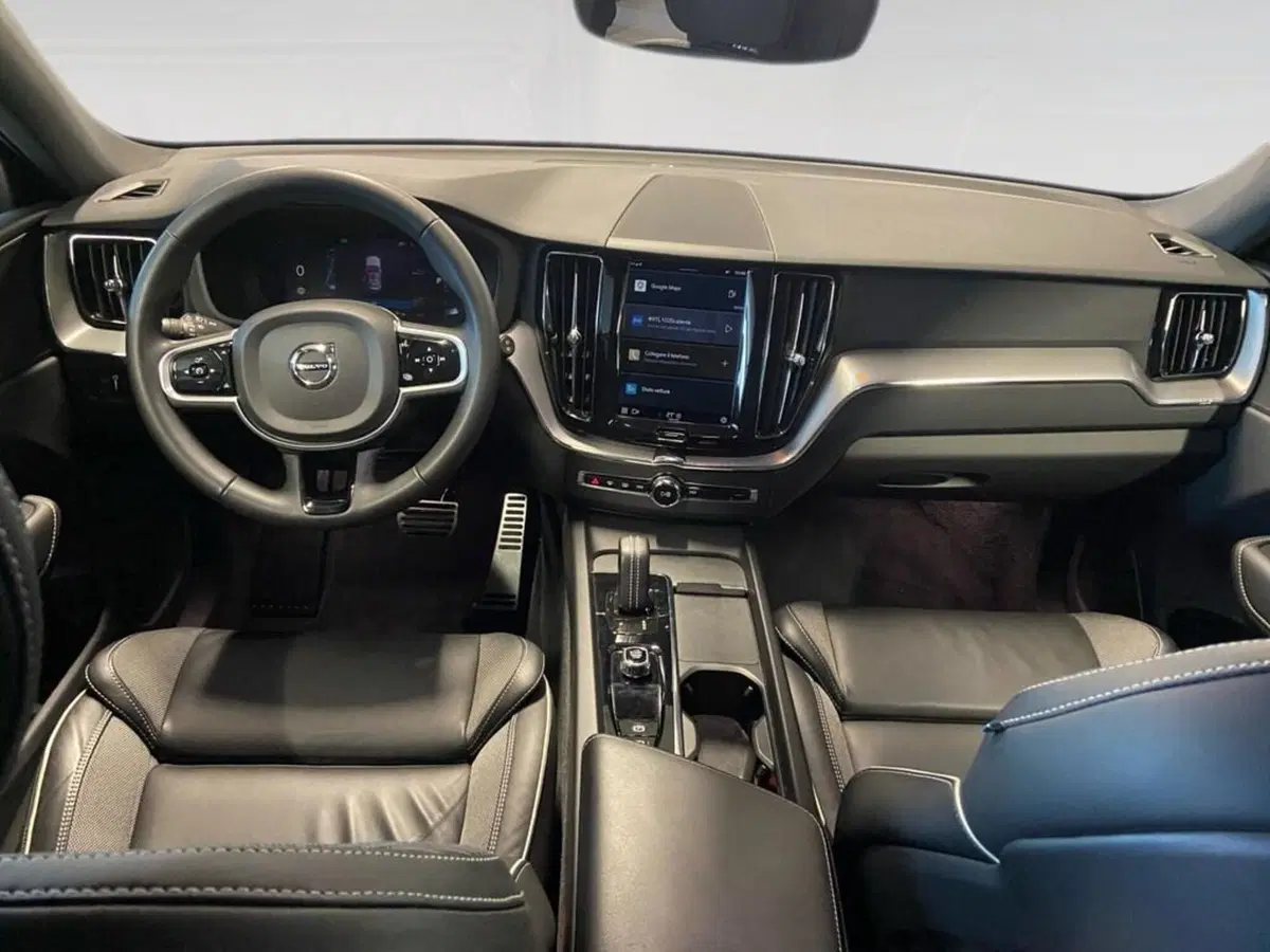 Volvo XC60 usata a Torino (6)