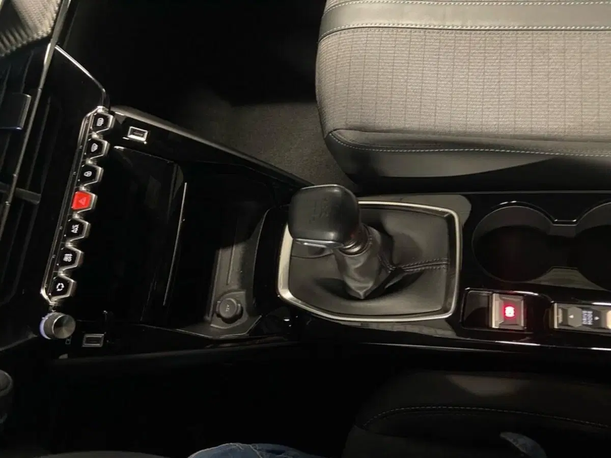 Peugeot 2008 usata a Torino (11)