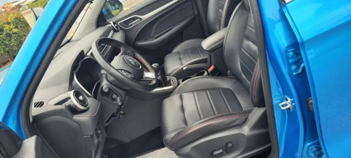 Mg ZS usata a Napoli (6)