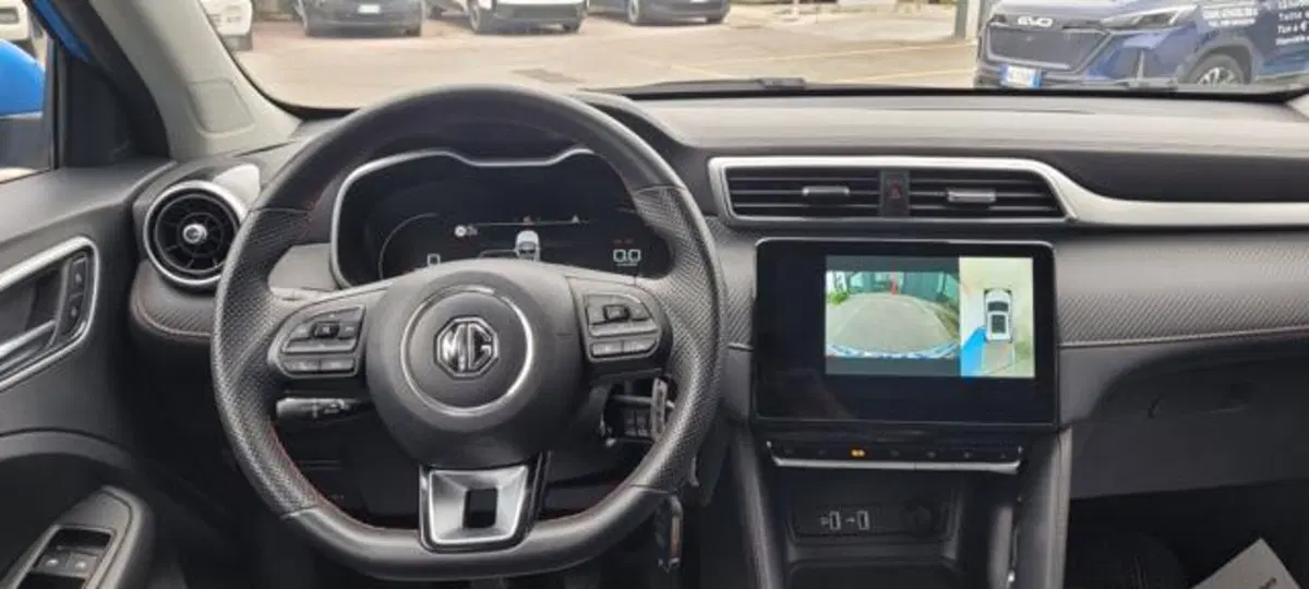 Mg ZS usata a Napoli (8)