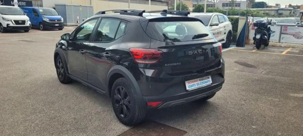 Dacia Sandero Stepway usata a Napoli (3)