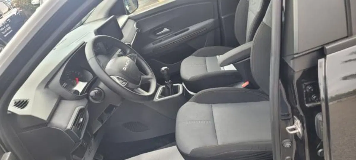 Dacia Sandero Stepway usata a Napoli (6)