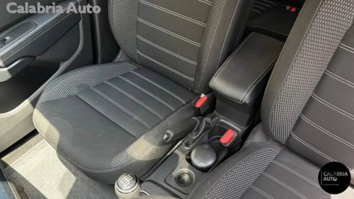Dacia Duster usata a Reggio Calabria (18)