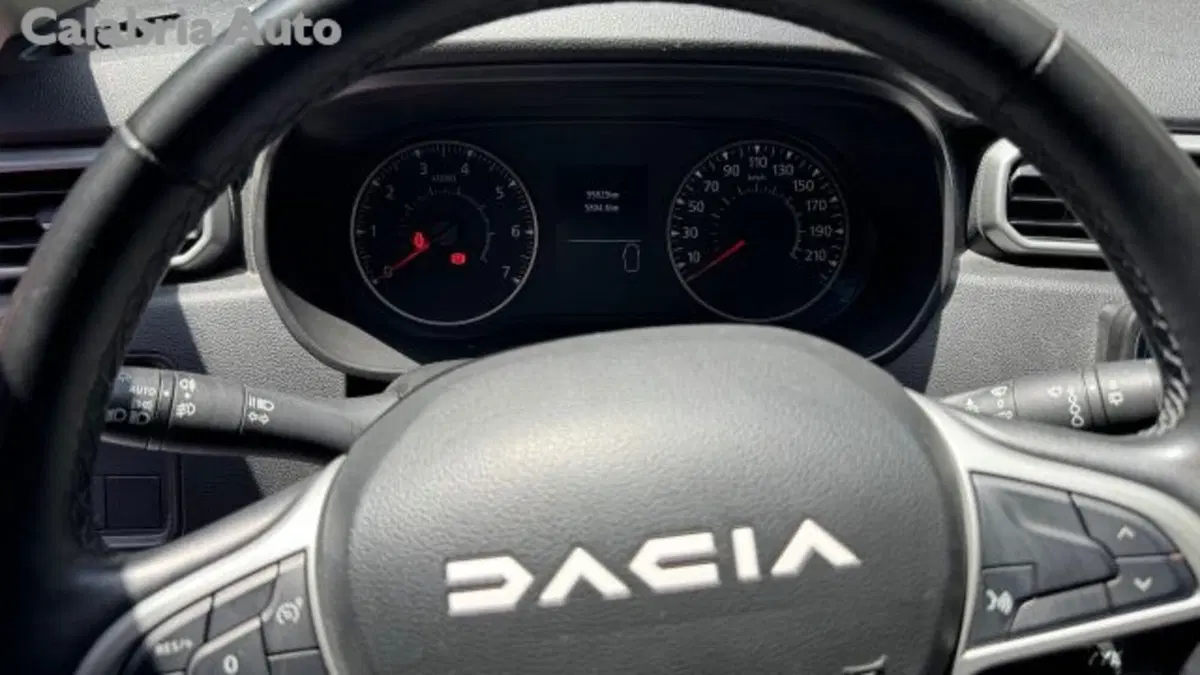 Dacia Duster usata a Reggio Calabria (6)