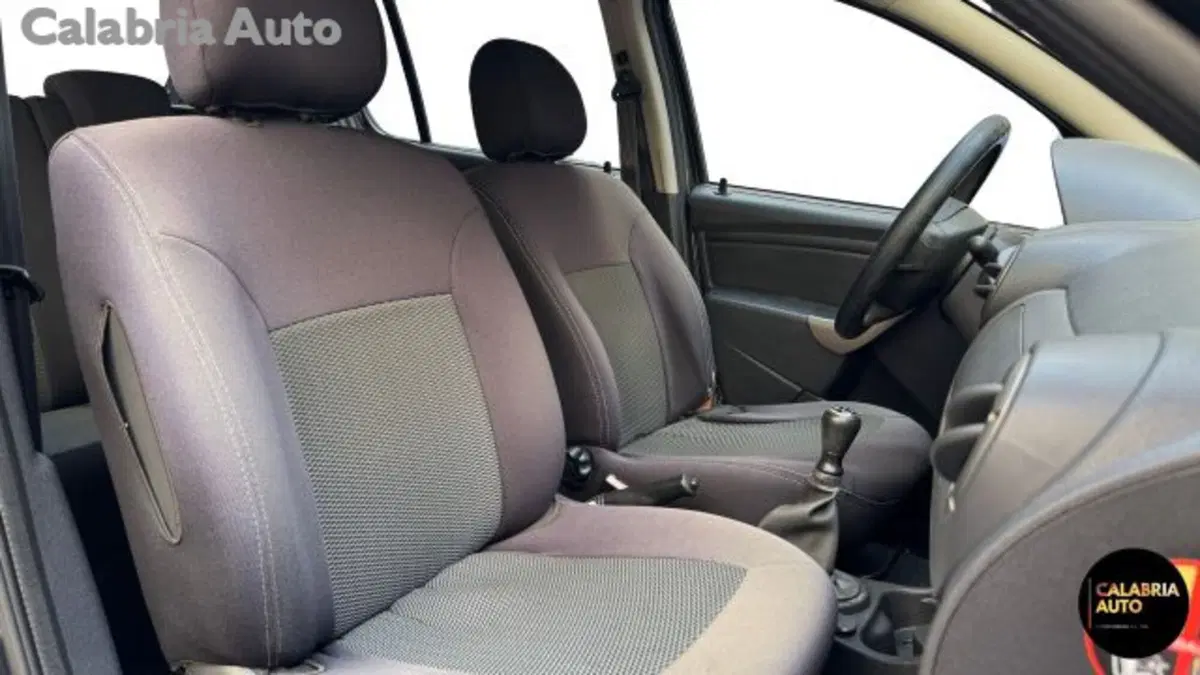 Dacia Sandero usata a Reggio Calabria (11)