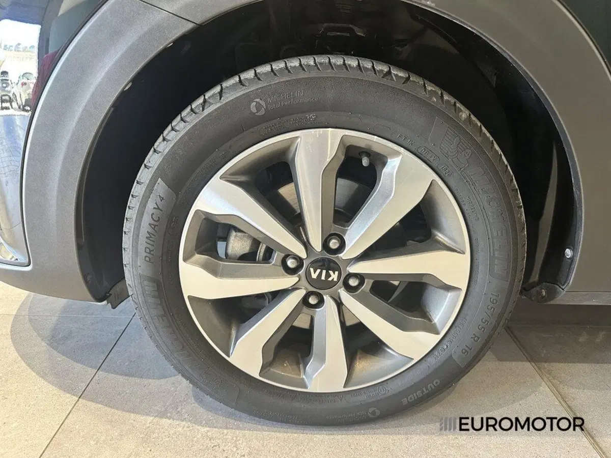Kia Stonic usata a Bari (10)