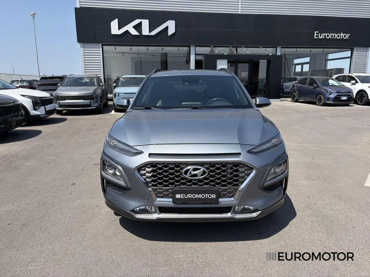Hyundai Kona usata a Bari (2)