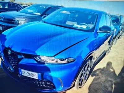 Alfa Romeo Tonale 1.5 hybrid Veloce 160cv tct7 del 2025 usata a Cesena
