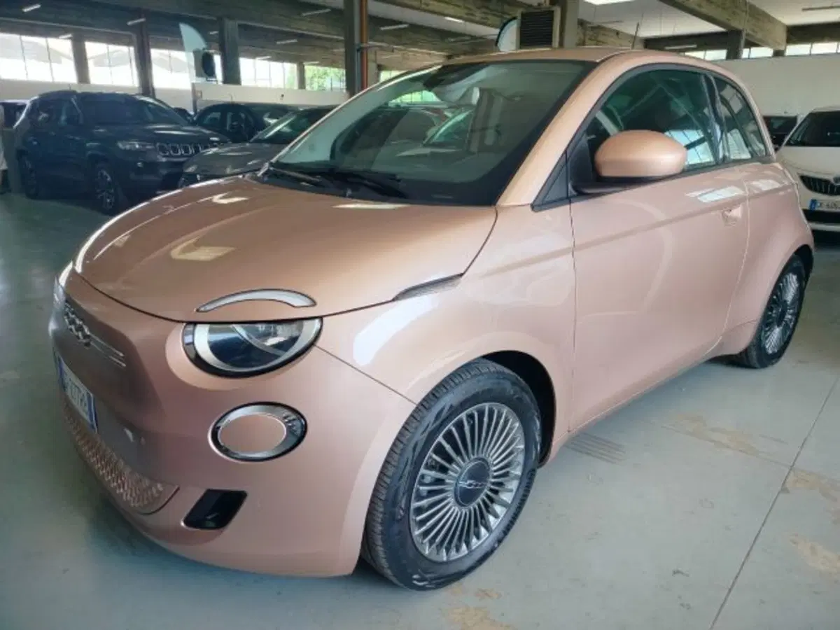 Fiat 500e usata a Forlì-Cesena