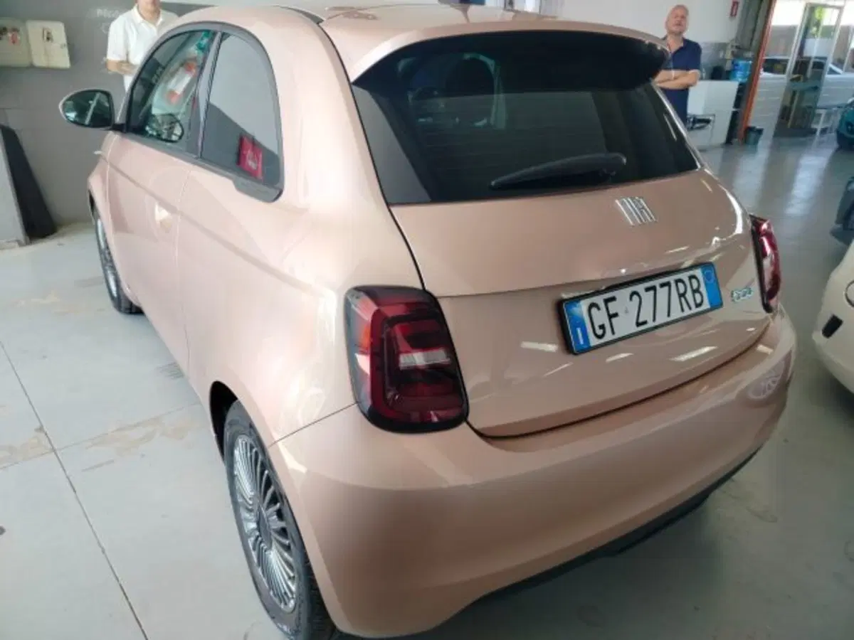 Fiat 500e usata a Forlì-Cesena (10)