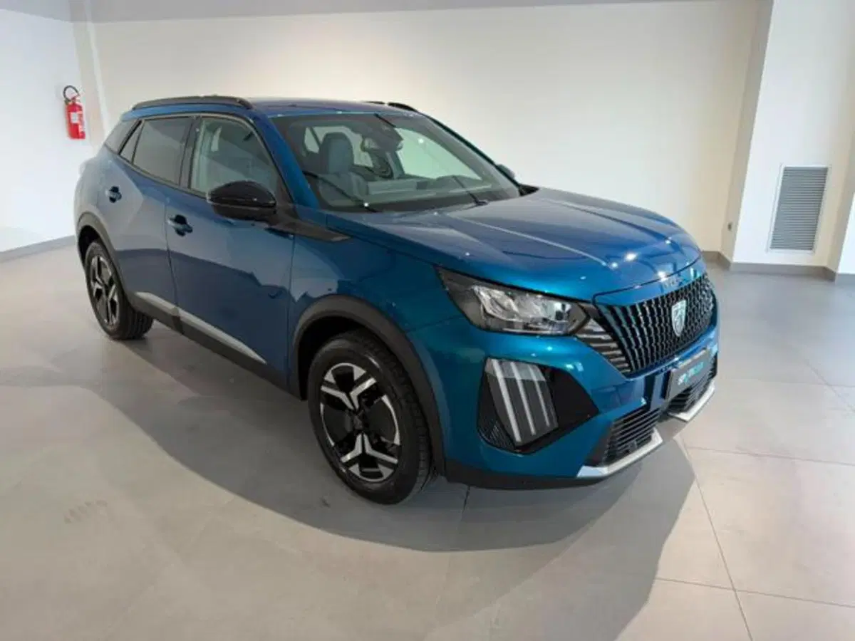 Peugeot 2008 usata a Salerno (2)