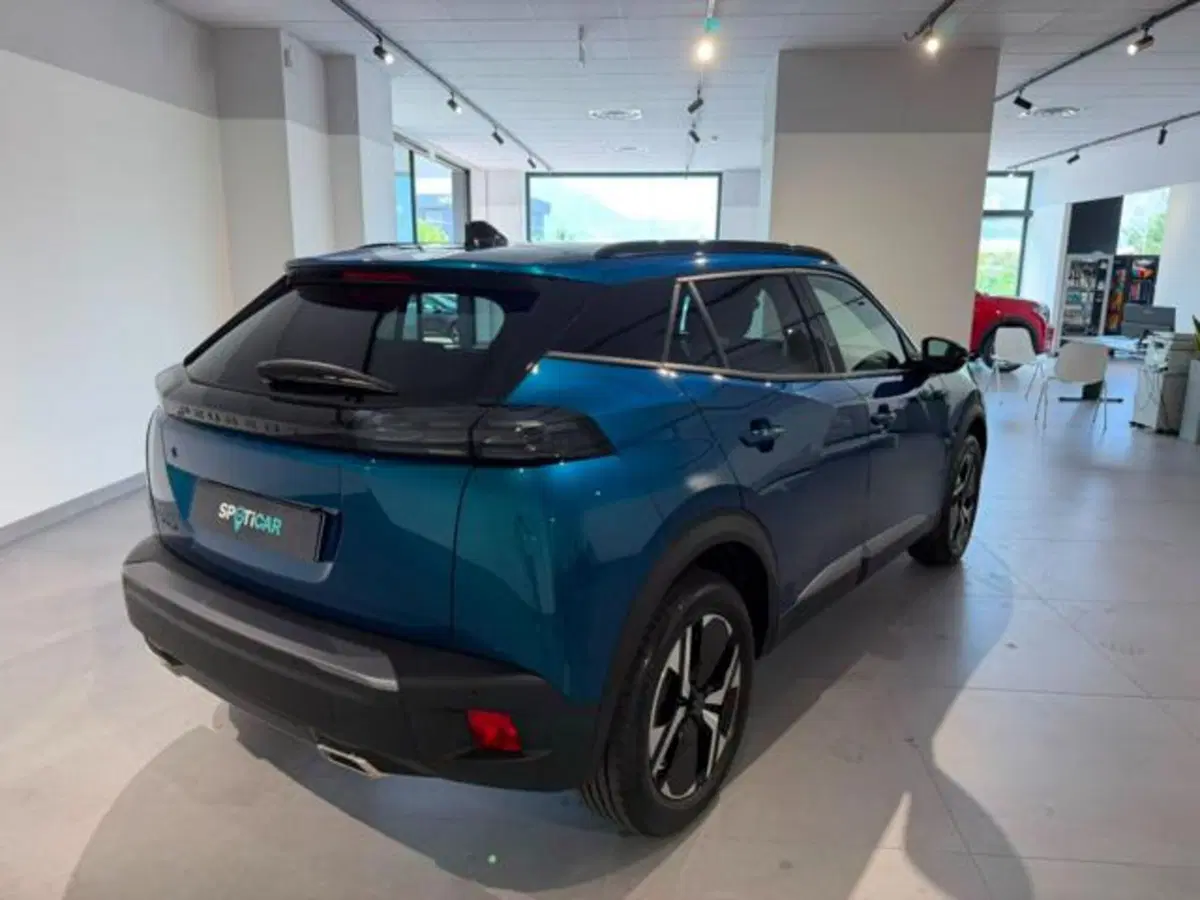 Peugeot 2008 usata a Salerno (4)