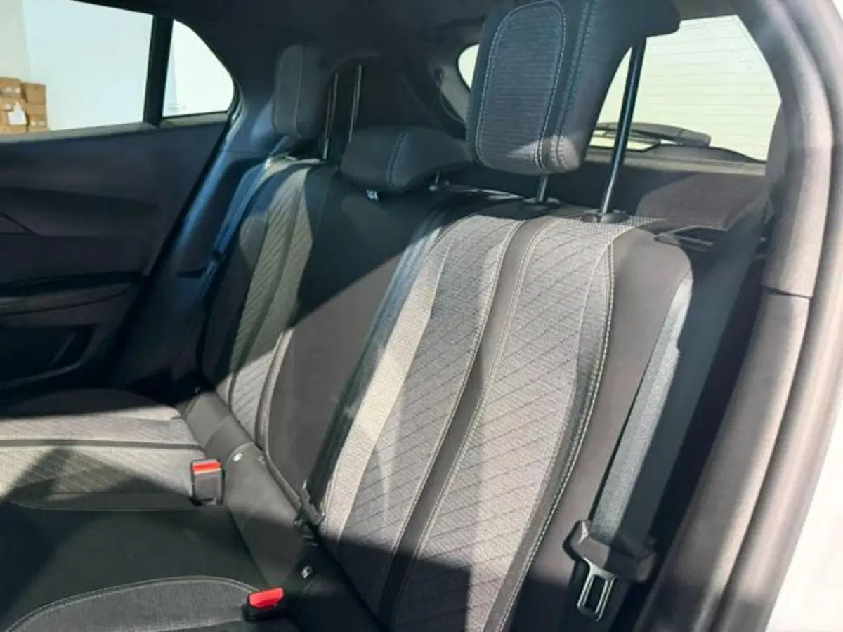 Peugeot 2008 usata a Salerno (12)