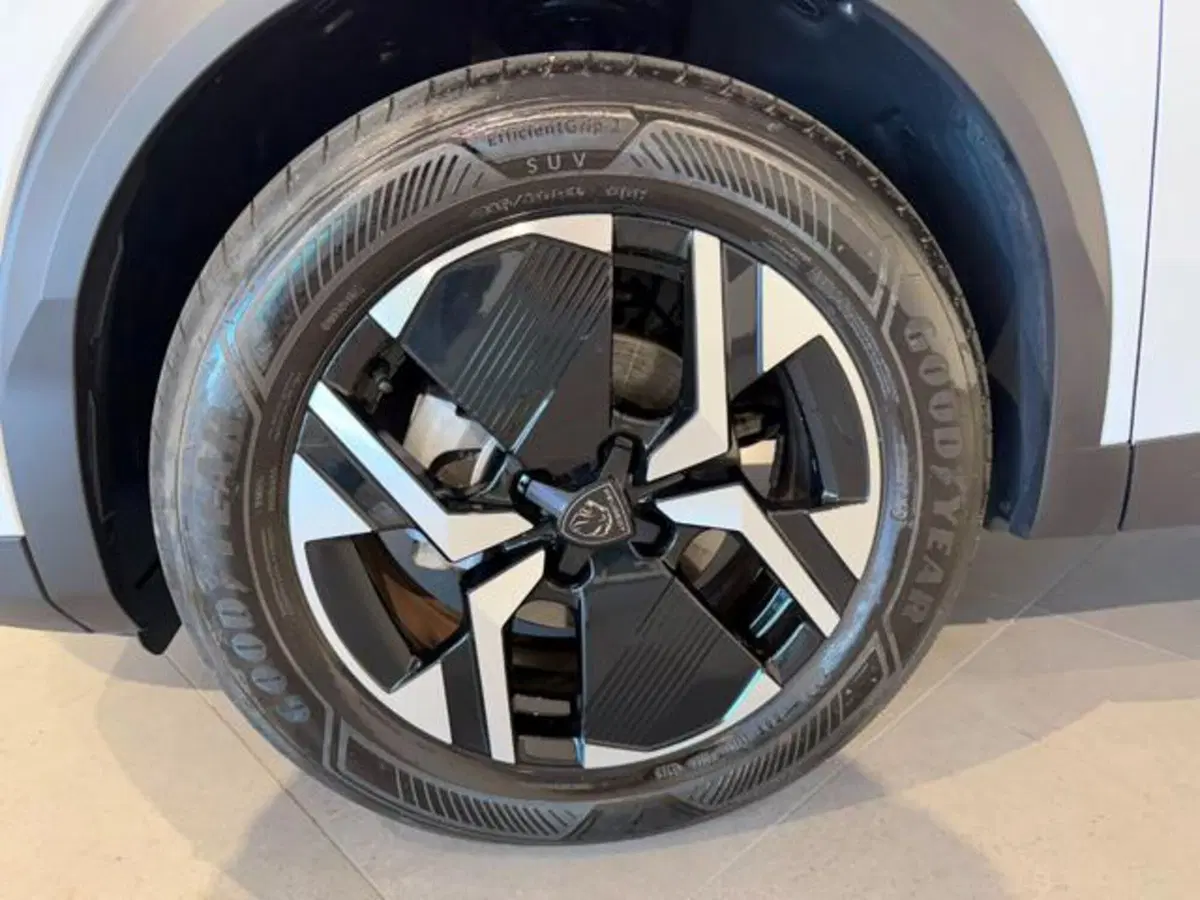 Peugeot 2008 usata a Salerno (9)