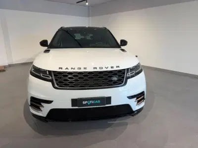 Land Rover Range Rover Velar 2.0D I4 240 CV R-Dynamic HSE del 2018 usata a Atena Lucana