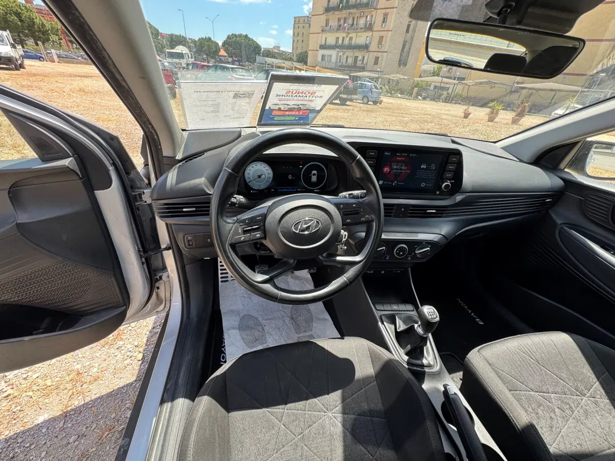 Hyundai Bayon usata a Palermo (6)