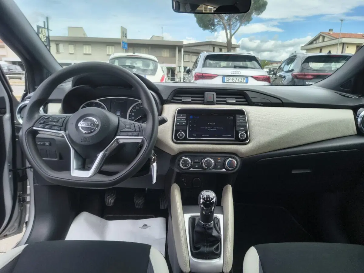 Nissan Micra usata a Firenze (17)