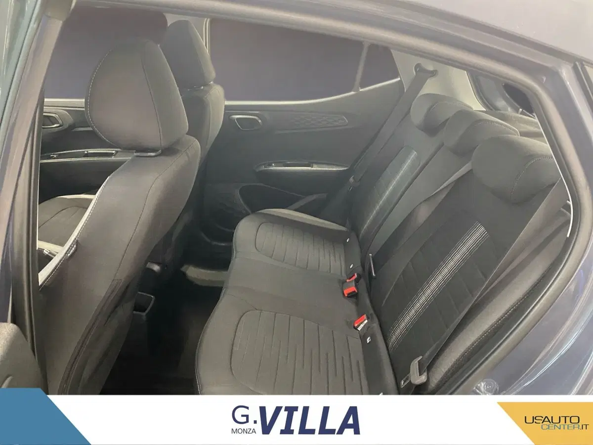 Hyundai i10 nuova a Monza e Brianza (13)