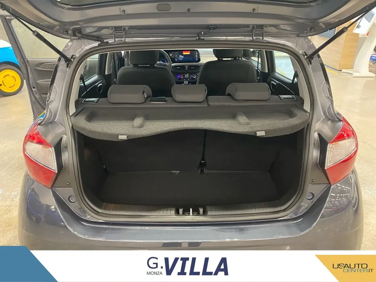 Hyundai i10 nuova a Monza e Brianza (17)
