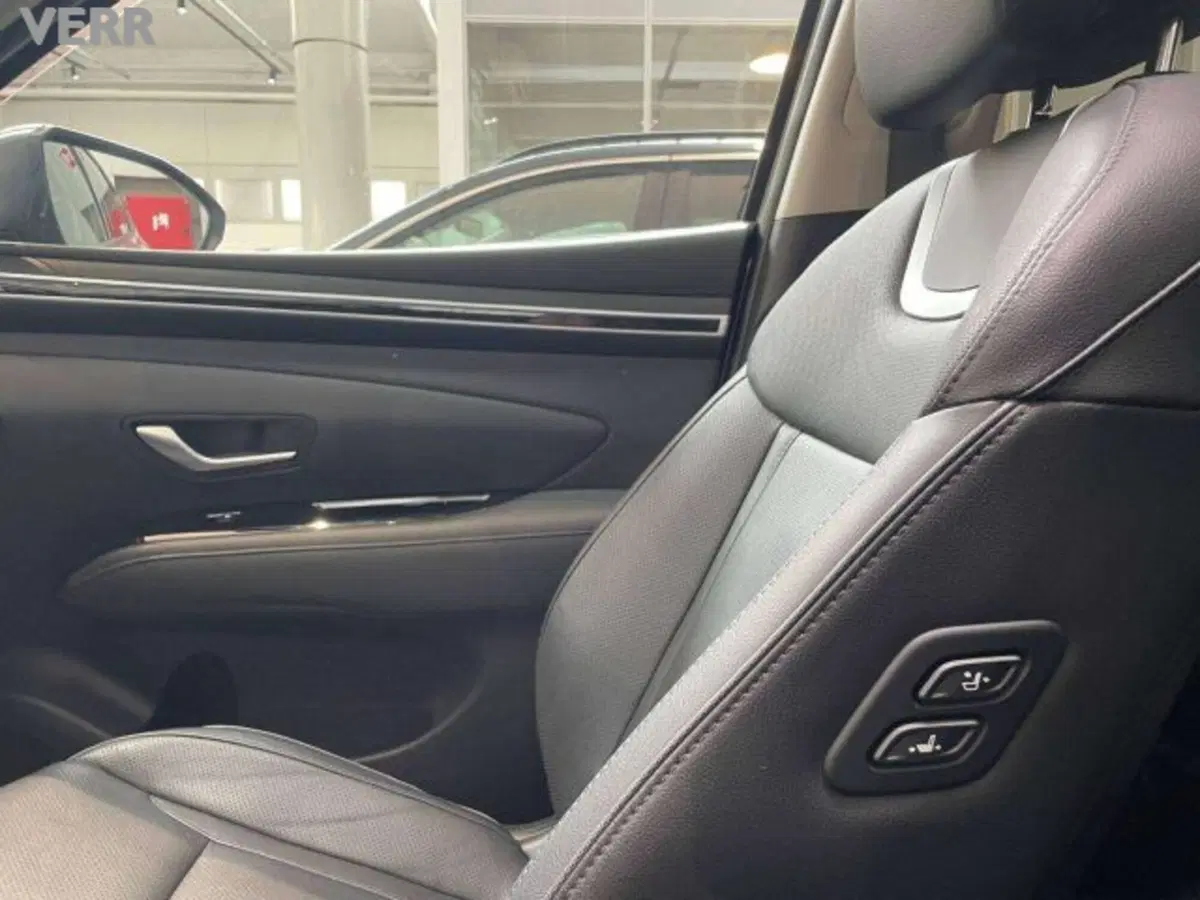 Hyundai Tucson usata a Milano (2)
