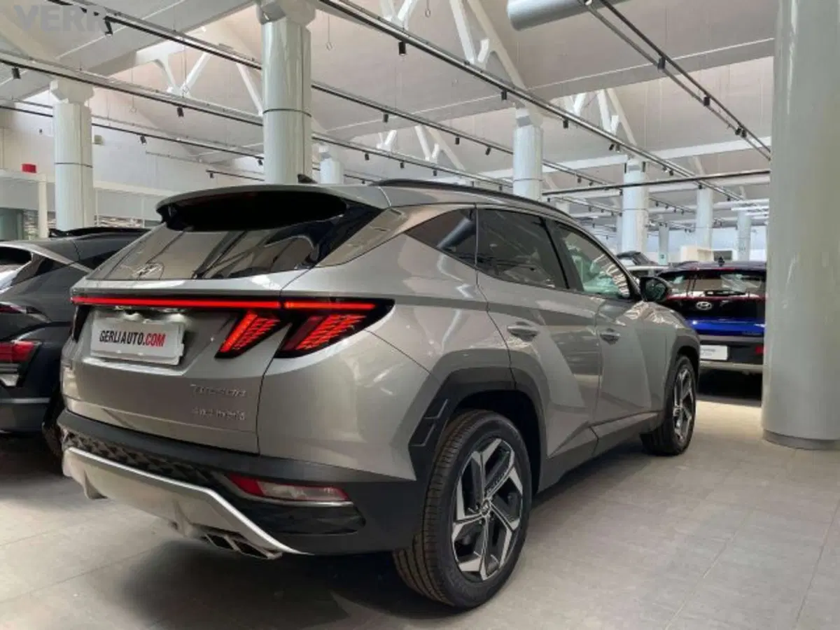 Hyundai Tucson usata a Milano (4)
