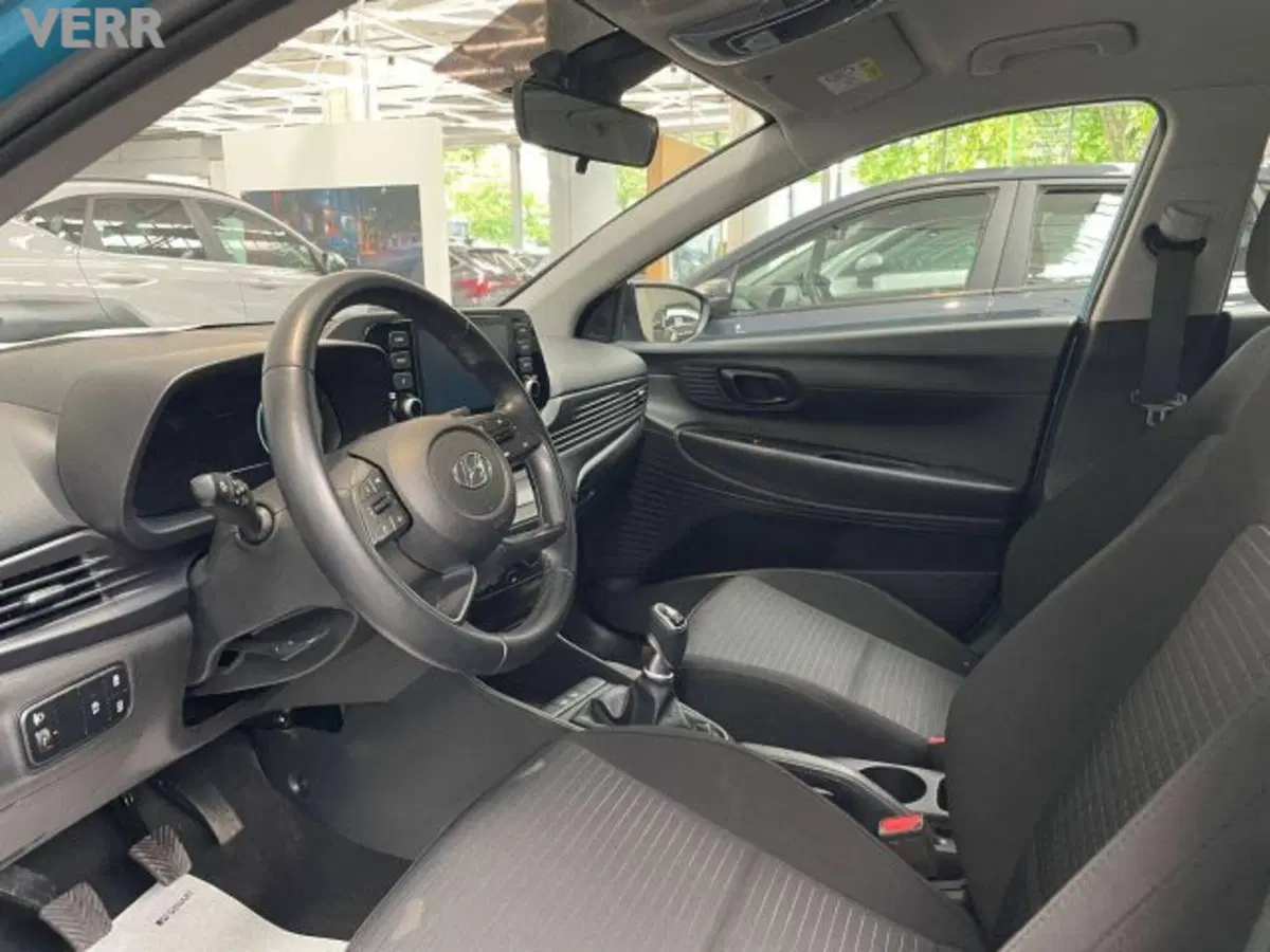 Hyundai i20 usata a Milano (10)