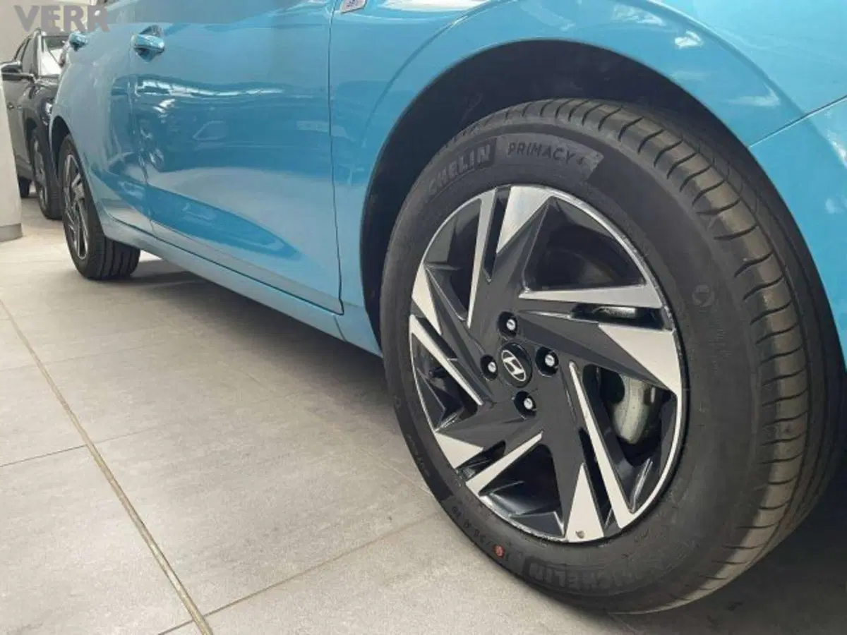 Hyundai i20 usata a Milano (12)