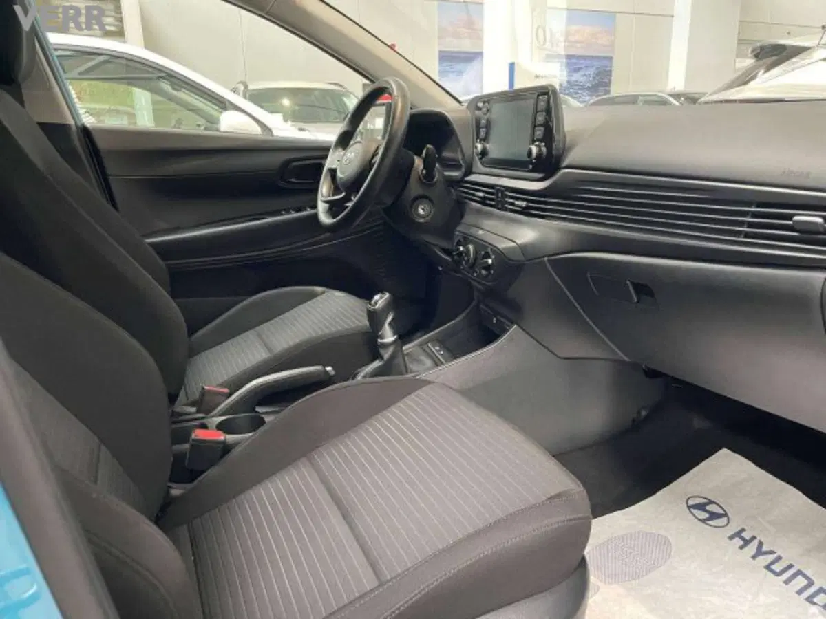 Hyundai i20 usata a Milano (7)
