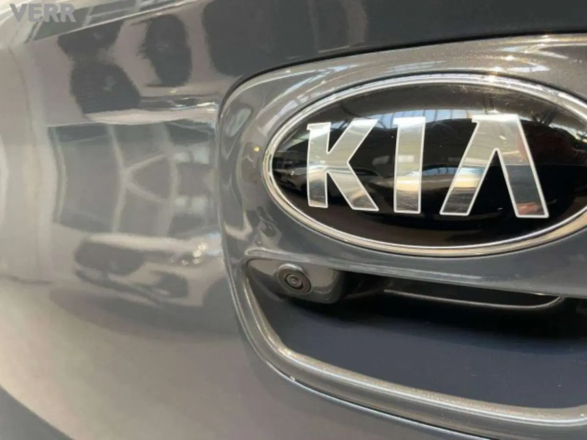 Kia Rio usata a Milano (10)