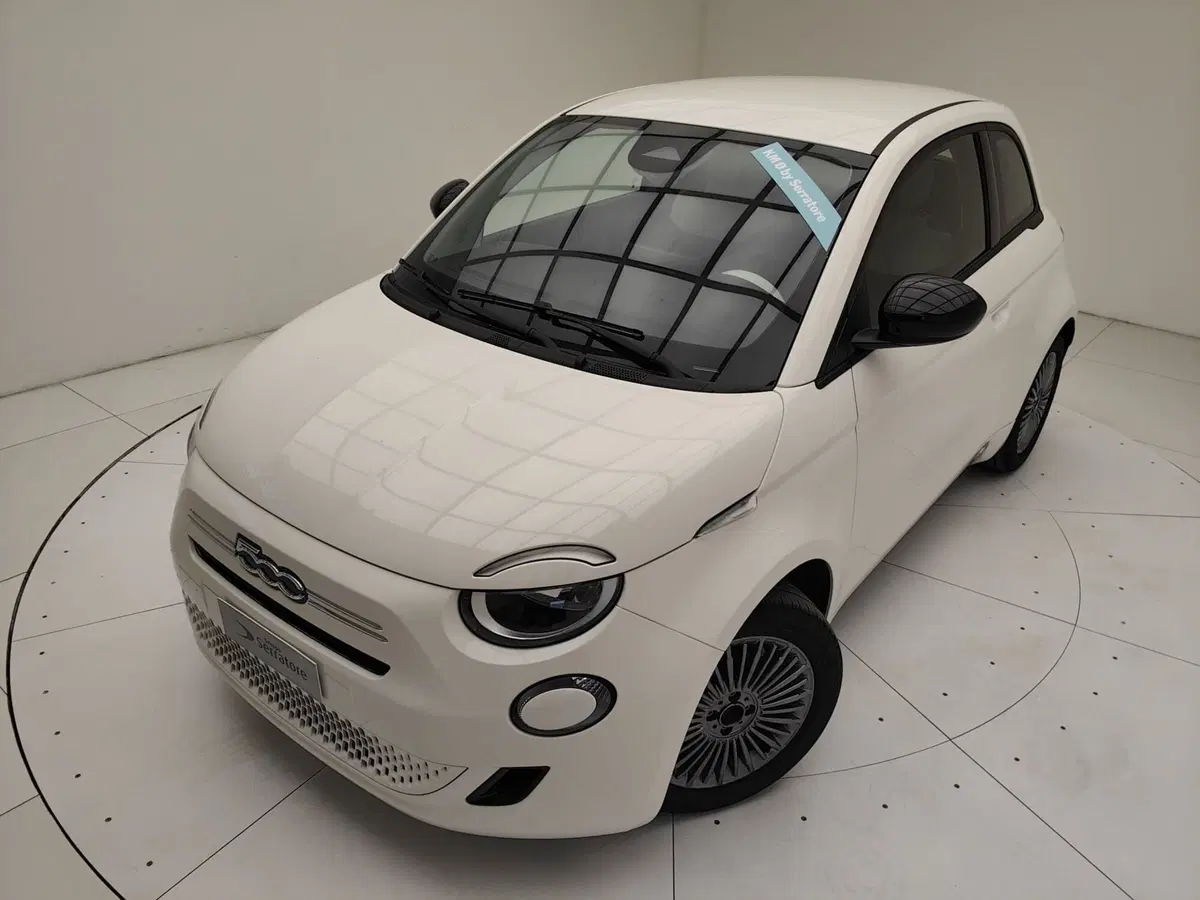 Fiat 500 nuova a Como (12)