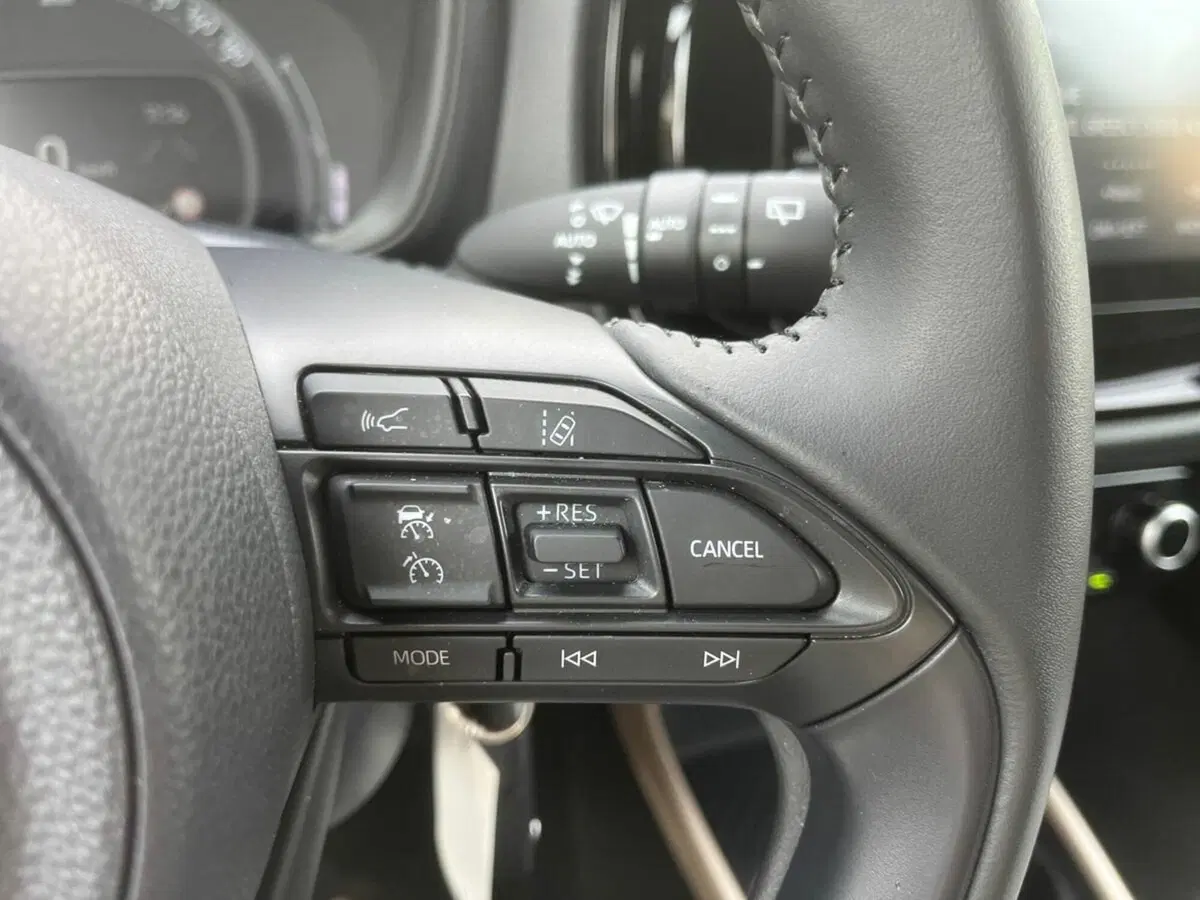 Toyota Aygo X usata a Lecco (19)