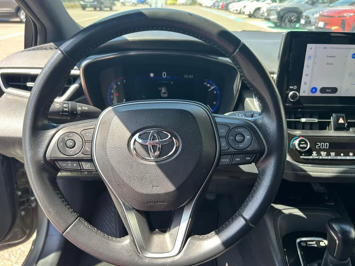 Toyota Corolla Touring Sports usata a Piacenza (12)