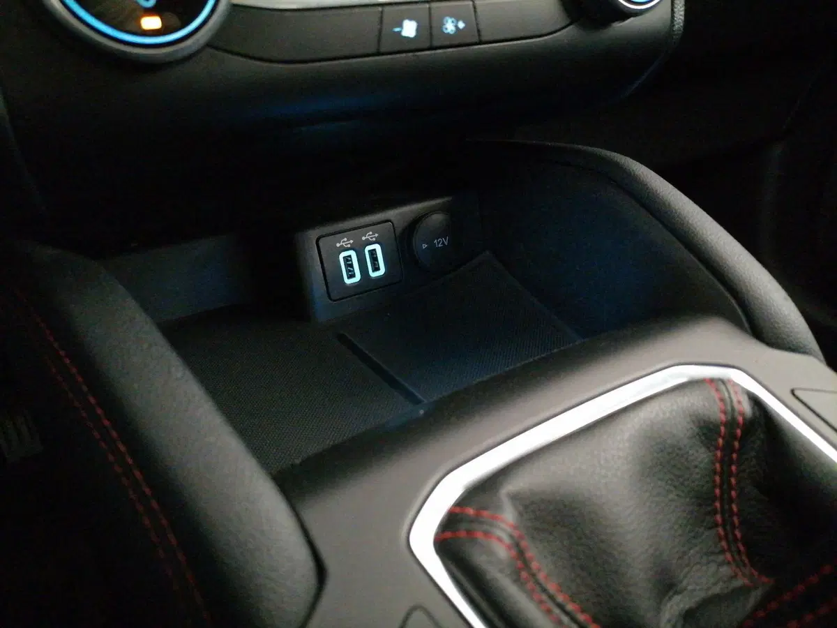 Ford Kuga usata a Roma (20)