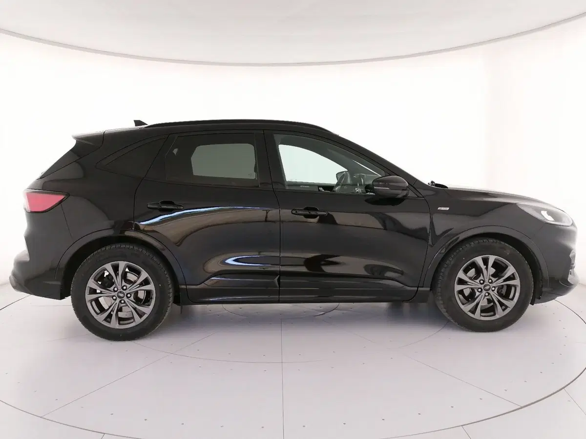 Ford Kuga usata a Roma (3)
