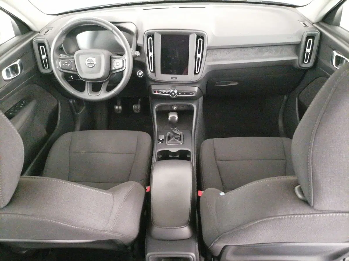 VOLVO Veicoli Commerciali XC40 usata a Roma (9)