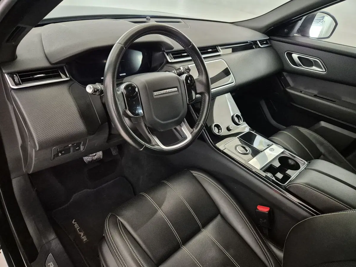 Land Rover Range Rover Velar usata a Torino (17)