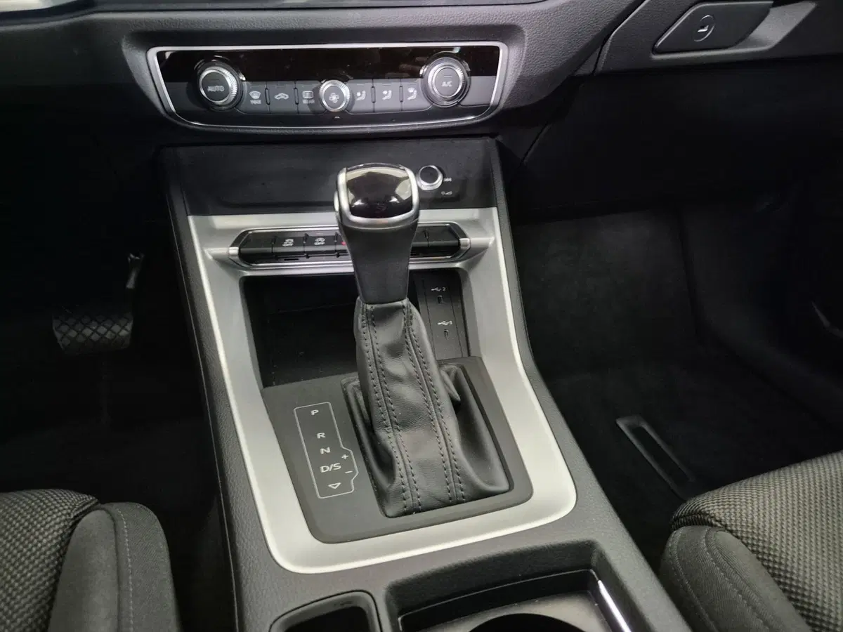 Audi Q3 Sportback usata a Torino (11)
